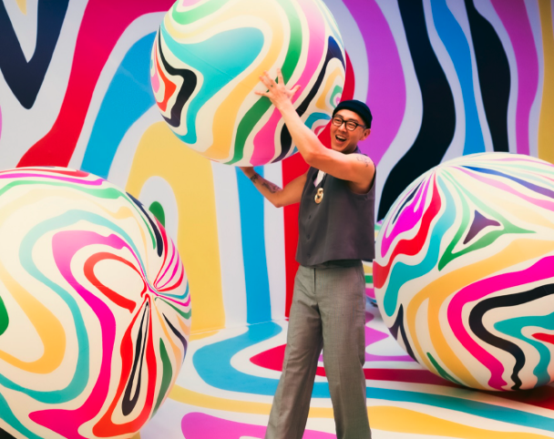 Man in Balloon Museum